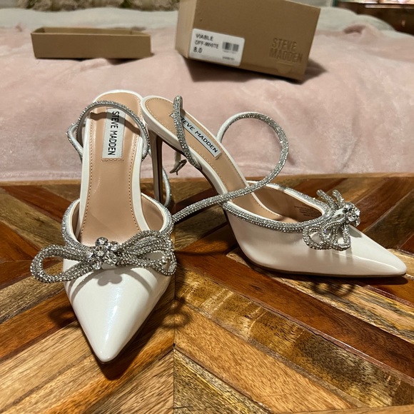 Steve Madden Viable Off White Heels Size 8. Worn once! Great for brides! - Picture 3 of 3